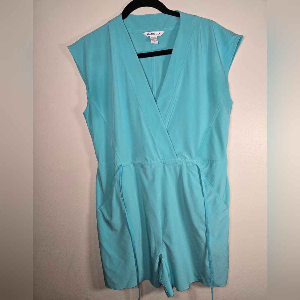 Athleta Romper Womens Turquoise Marlow V-Neck Waist Tie Athletic Stretchy Size S